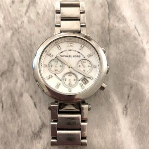 MICHAEL KORS Silver Watch with Mother of Pearl Face